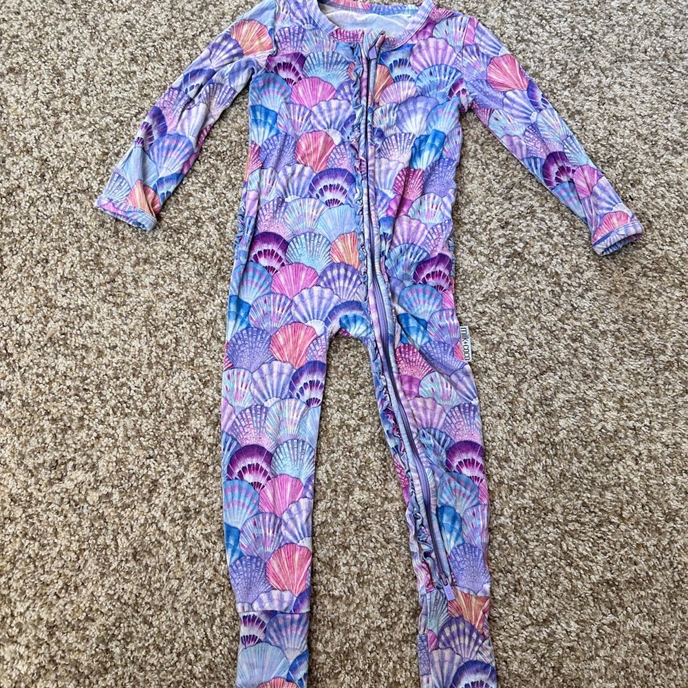 Milk+Coco convertible footie seashell print